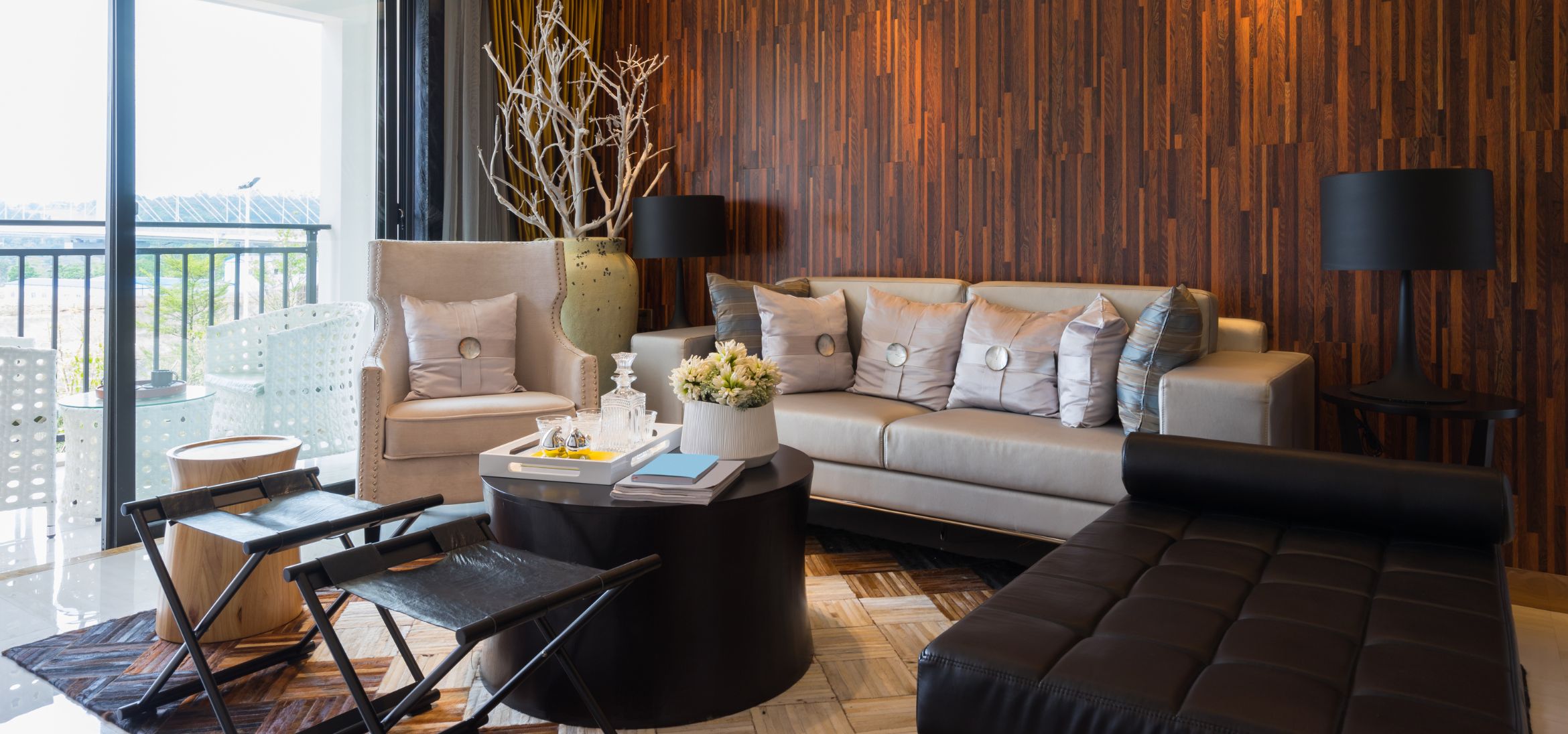 1EXPRESSIONS-INSIDE-Project-RESIDENCE-JUHU-Mumbai.jpg